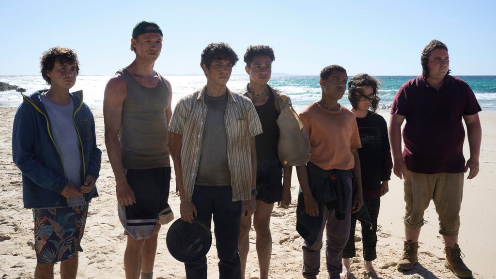 the-wilds-season-2-boys