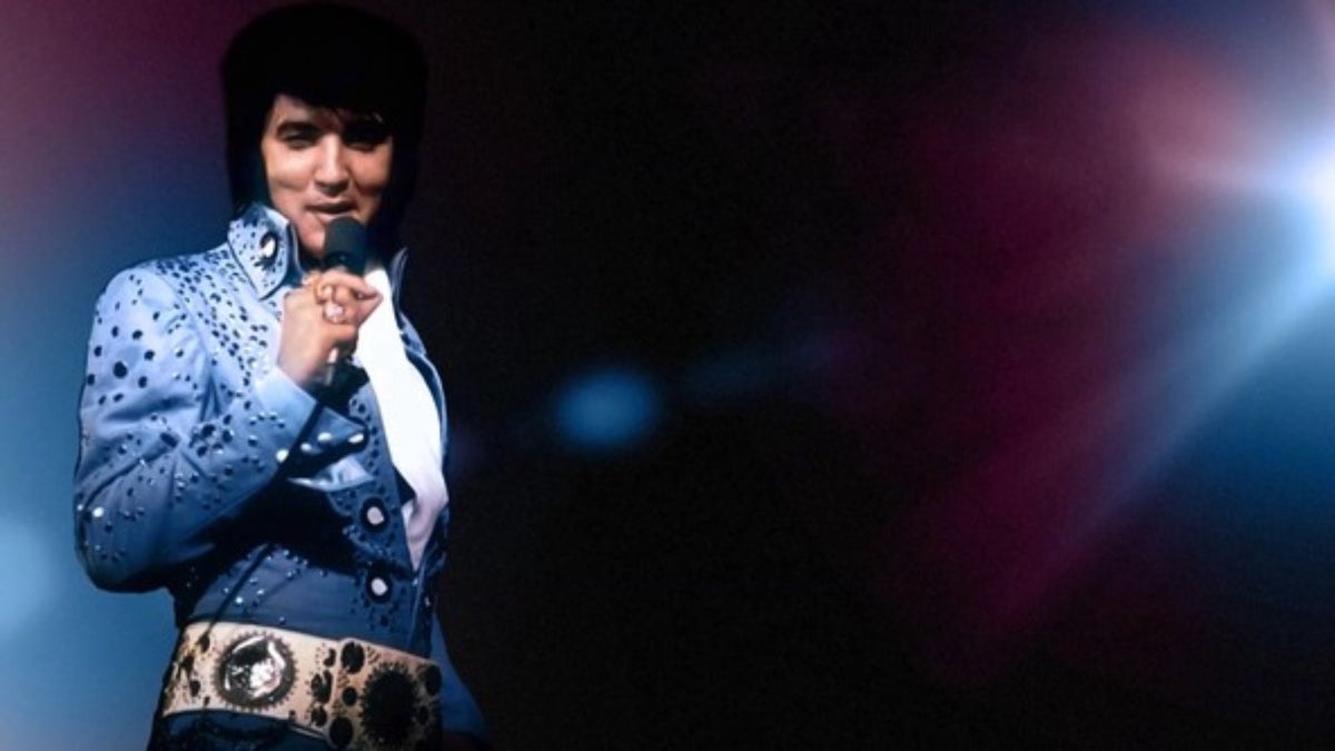 Elvis on Tour Elvis on Tour