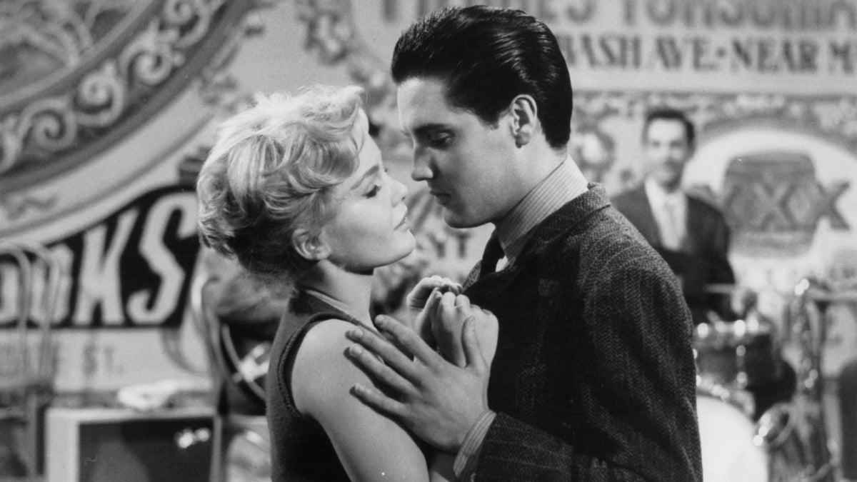 Elvis presley tuesday weld Wild in the Country