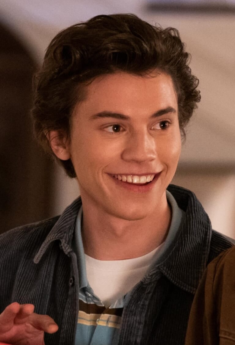 Love, Victor Cast and Character Guide Who Plays Who?