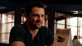 ‘Roswell: New Mexico’: Max Evans and Jenna Cameron Reunite in Final Season Premiere Sneak Peek (Exclusive Video)