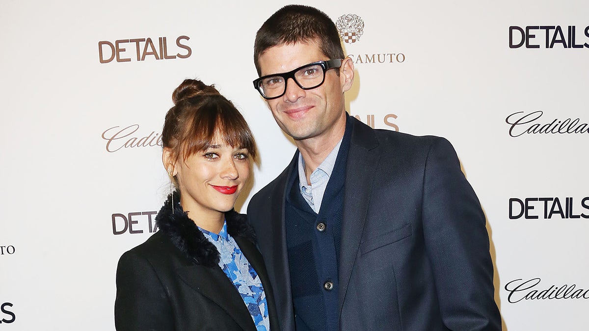 Rashida Jones and Will McCormack’s Le Train Train Signs First-Look Producing Deal With Lionsgate.jpg