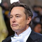 Elon Musk Says ‘It’s Time for Trump to Hang Up His Hat & Sail Into the Sunset’