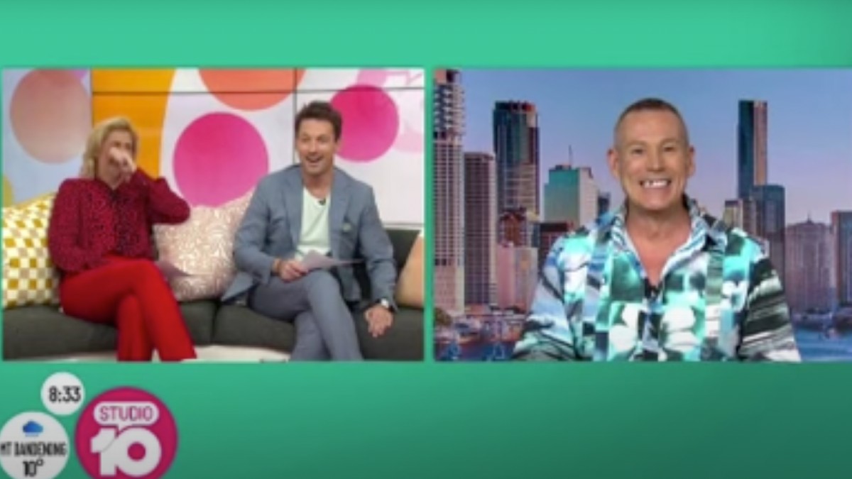 Australian Reporter Loses Tooth Dwell On-Air (Video)