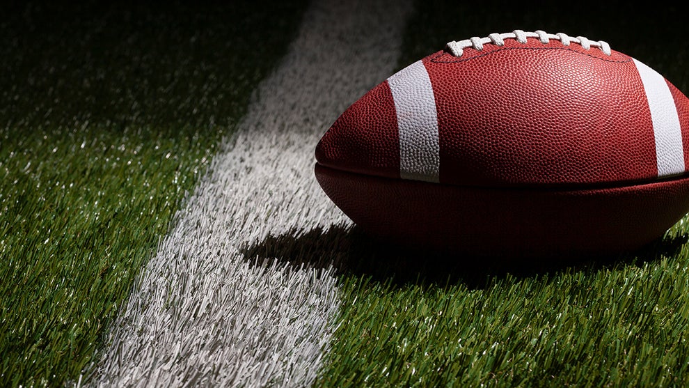 Football (Getty Images)