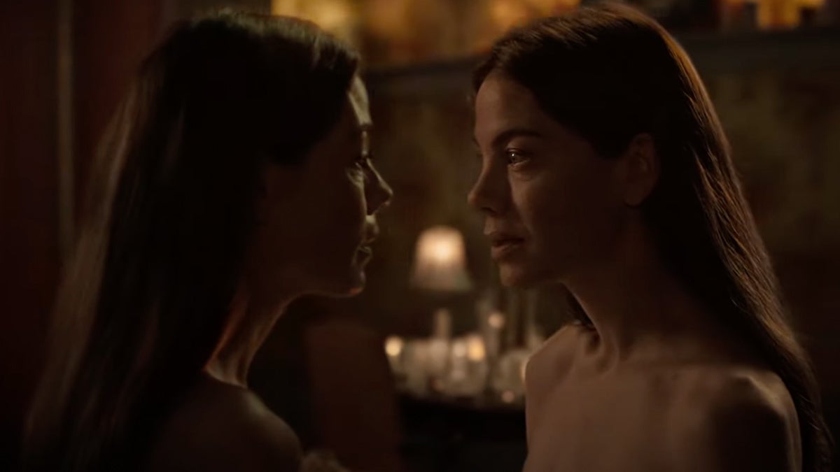 Michelle Martinez Forced Sex - Michelle Monaghan Schemes as Devious Twin Sisters in Trailer for Netflix  Drama 'Echoes' (Video)