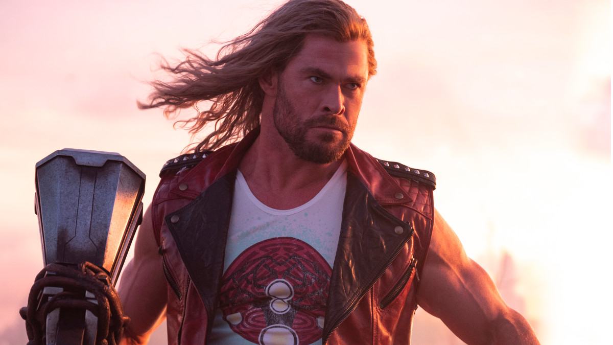 Thor Love and Thunder' box office collection Day 1: Chris Hemsworth's MCU  film earns Rs 18.60 cr - Entertainment News