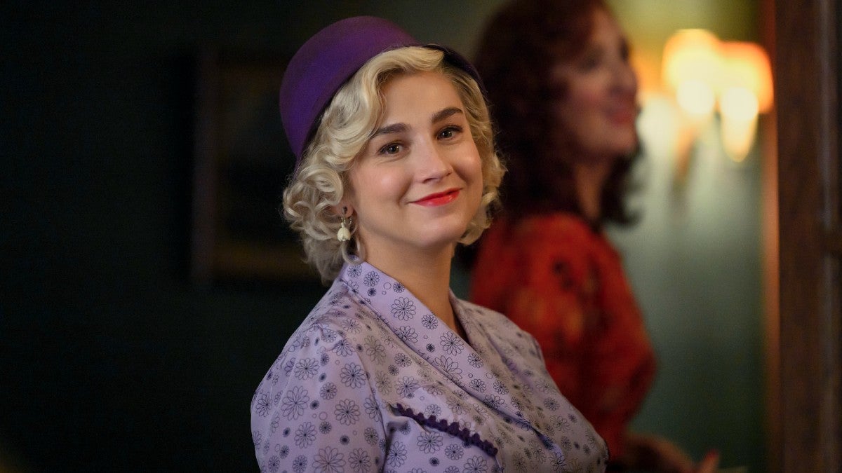 A League of Their Own: Molly Ephraim on Filming While Pregnant