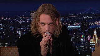 ‘Stranger Things’ Star Jamie Campbell Bower Reads Famous Movie Lines – and Lizzo Lyrics – as Vecna (Video)