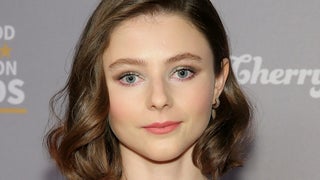 ‘Last Night in Soho’s’ Thomasin McKenzie to Star in Sundance Now Series ‘Totally Completely Fine’