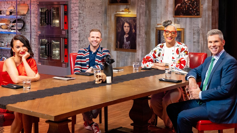 Stephanie Boswell Zac Young Carla Hall John Hanson Halloween Baking Championship