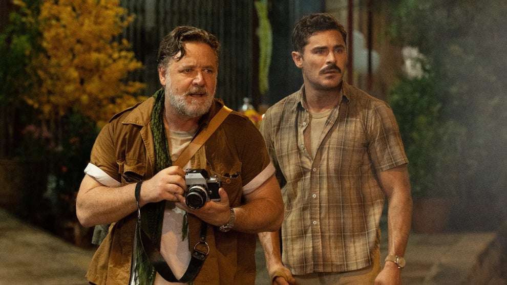 Russell Crowe and Zac Efron in "The Greatest Beer Run Ever" (2022)