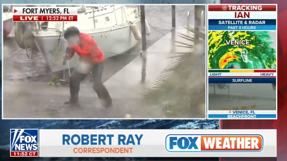 Hurricane Ian Hits Florida, Newscasters Brave Extreme Elements From the Frontline (Video Roundup)