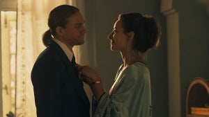 A scene from "Shantaram" (Apple TV+)