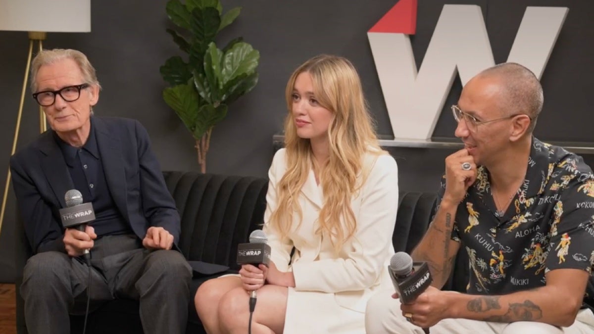 'Living' Star Bill Nighy on the 'Heroism of Normal People' (Video) - Vimarsana News