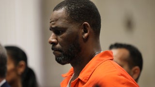 R. Kelly Convicted on 6 Child Sex Abuse and Child Pornography Counts in Chicago