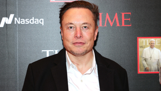 Elon Musk Forces Twitter Algorithm Change to Boost His Tweets on Users’ Feeds (Report)