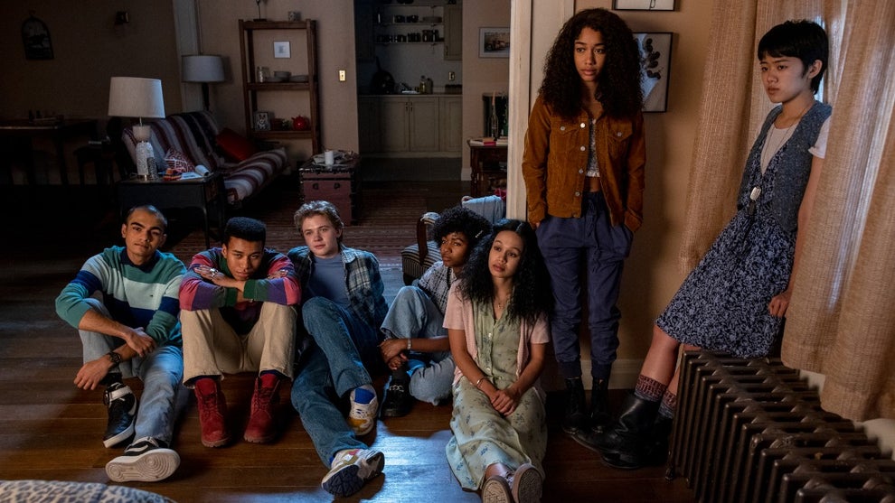 Iman Benson, Igby Rigney, Ruth Codd, Annarah Cymone, Chris Sumpter, Adia, Aya Furukawa and Sauriyan Sapkota in "The Midnight Club" / Netflix