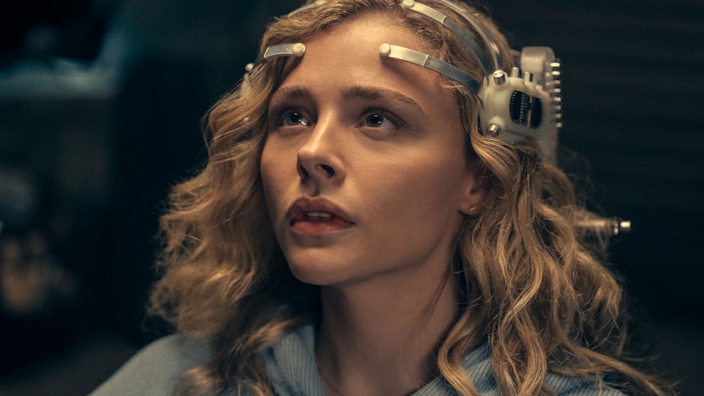 the-peripheral-chloe-grace-moretz