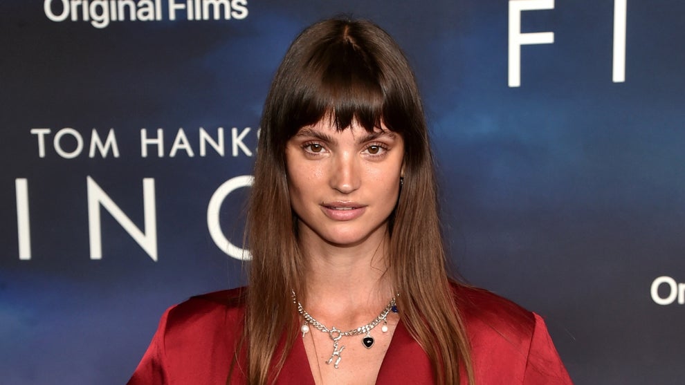 WEST HOLLYWOOD, CALIFORNIA - NOVEMBER 02: Charlbi Dean attends the Los Angeles premiere of Apple Original Films' "Finch" at The Pacific Design Center on November 2, 2021 in West Hollywood, California. (Photo by Alberto E. Rodriguez/Getty Images)