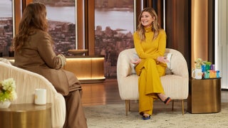 ‘The Drew Barrymore Show’: Ellen Pompeo Can’t Contain How Excited She Is to Leave ‘Grey’s Anatomy’ (Video)