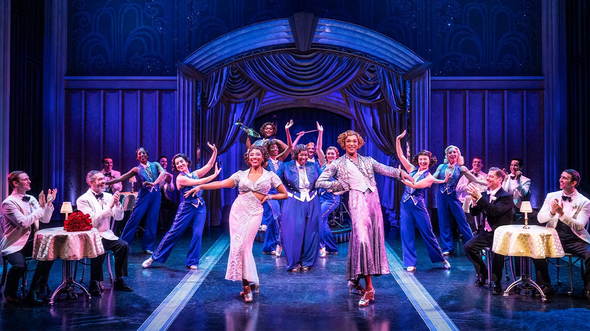 Some Like It Hot Broadway Review Lukewarm Musical Makeover