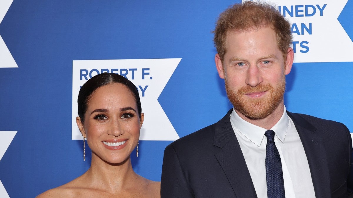 Prince Harry, Meghan Markle Caught in 2-Hour, 'Near Catastrophic Car ...