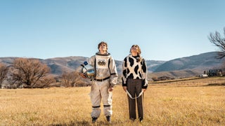 ‘Aliens Abducted My Parents’ Review: Charming Cast Elevates Familiar Sci-Fi Coming-of-Age Comedy