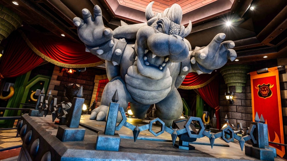 Bowser's Castle - SNW at USH