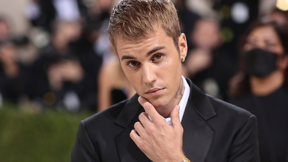 Justin Bieber attends The 2021 Met Gala Celebrating In America: A Lexicon Of Fashion at Metropolitan Museum of Art