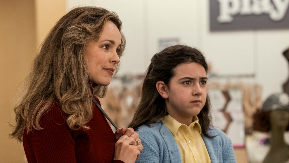 Rachel McAdams and Abby Ryder Fortson in "Are You There God? It's Me, Margaret" (CREDIT: Lionsgate)