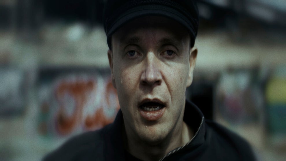 blind-man-who-did-not-want-to-see-titanic-still