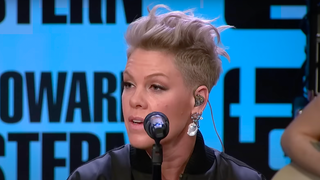 P!nk Says Her Janis Joplin Movie Was Never Made Because of Hollywood Sexism: ‘Harder to Get a Biopic Done About a Female’ (Video)