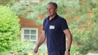 Bob Iger’s Encore Draws Wall Street Applause – But How Will This Disney Sequel End? | Analysis