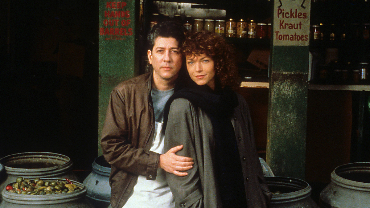Peter Riegert and Amy Irving in "Crossing Delancey" Peter Riegert and Amy Irving in "Crossing Delancey"