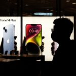 Apple Misses Wall Street Expectations on Revenue, Posts First Year-Over-Year Decline Since 2019
