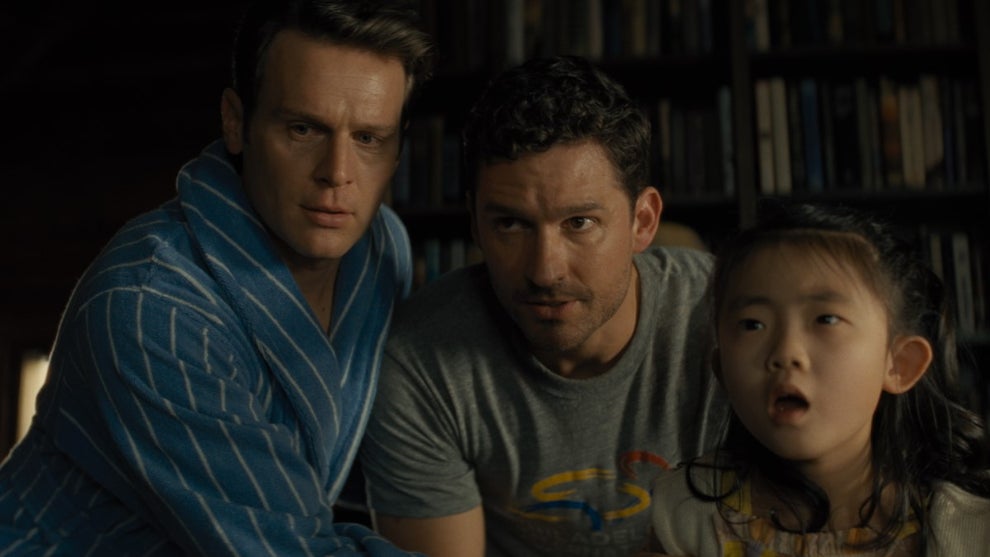 knock-at-the-cabin-jonathan-groff