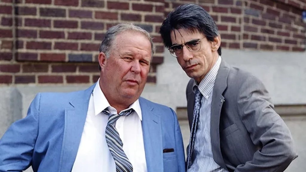 Ned Beatty and Richard Belzer in "Homicide: Life on the Street"