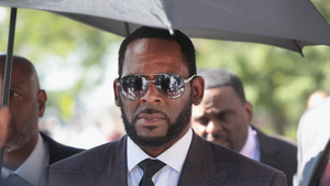 R. Kelly leaves the Leighton Criminal Courts Building following a hearing on June 26, 2019 in Chicago