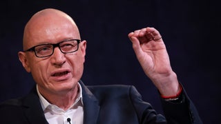 News Corp Extends CEO Robert Thomson’s Contract by 5 years