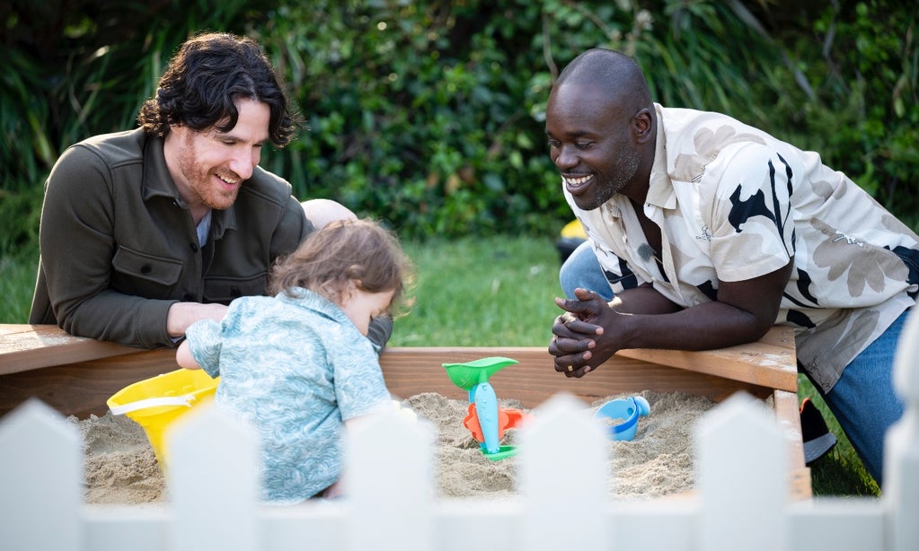 you-season-3-baby-dante-lansing-ben-mehl-noel-arthur