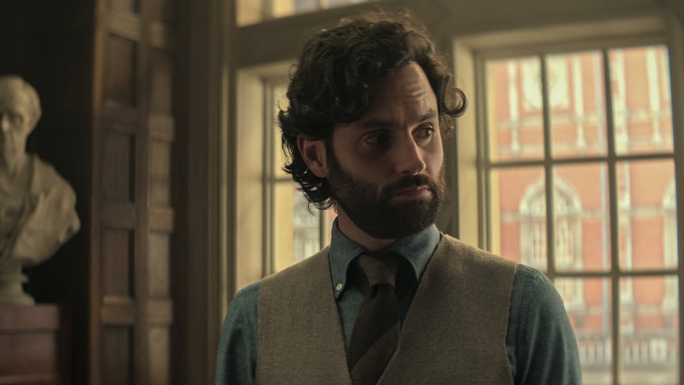 you-season-4-penn-badgley