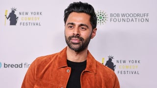 Indie Spirit Awards: Host Hasan Minhaj Rips Deadline as ‘Dog S— Clickbait Journalism’ in Love-Hate Monologue