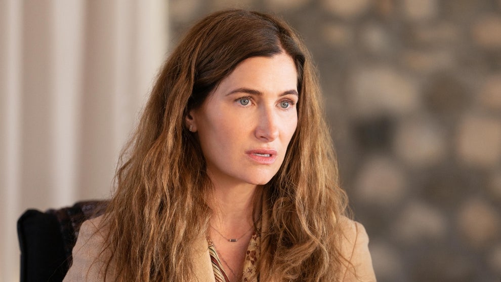 Kathryn-Hahn-Tiny-Beautiful-Things (1)