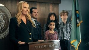 'The Power' Cast and Character Guide: Who Plays Who (Photos)