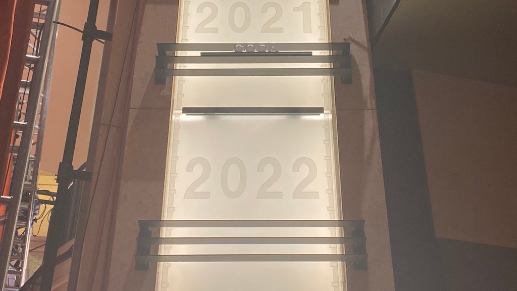 Oscars pillar
