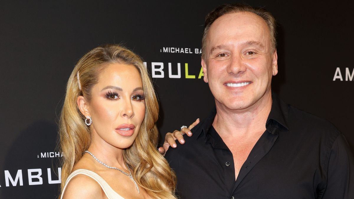 Lisa Hochstein and Lenny Hochstein (Getty Images) Lisa Hochstein and Lenny Hochstein (Getty Images)
