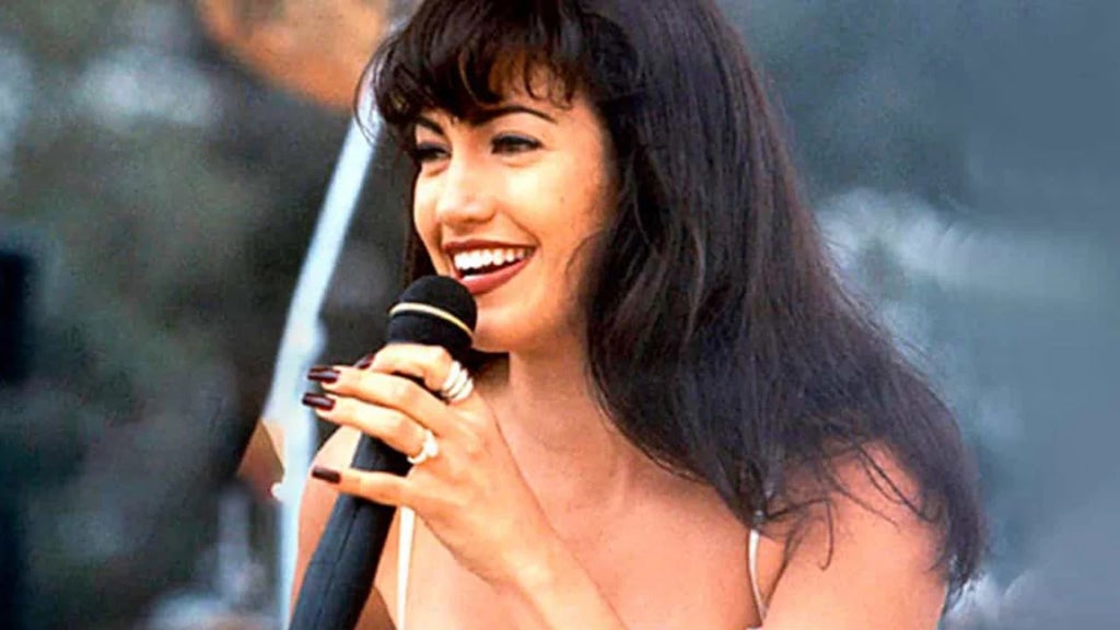 jennifer lopez selena 1997