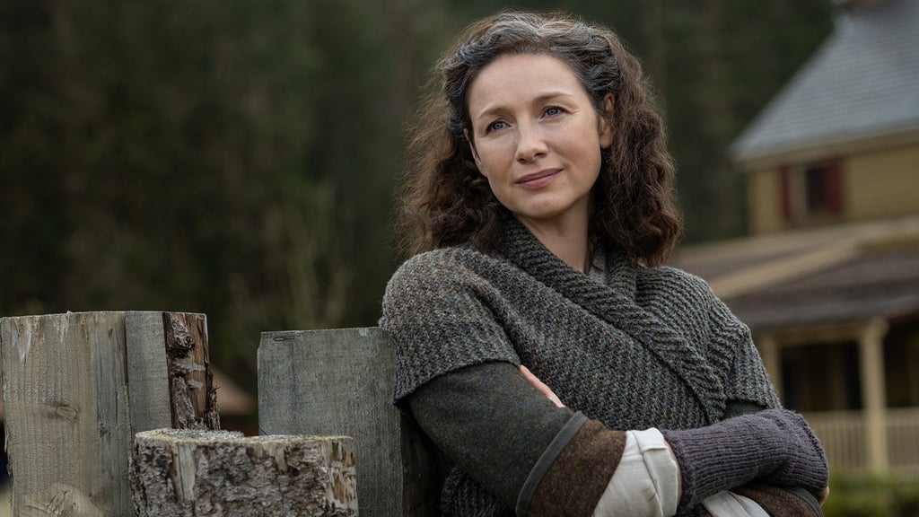 outlander-season-7-part-1-caitriona-balfe-claire