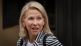 Paramount to Pay $122.5 Million to Settle Viacom-CBS Merger Lawsuit